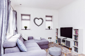 Willow Chalet near Cartmel & Lake Windermere